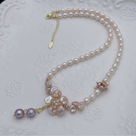 X261 Handmade Freshwater Baroque Pearl Necklace - Picture 3 of 8